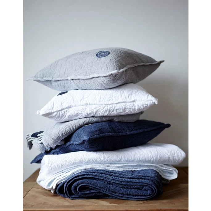 Grand Design Floral Quilt Kissenhülle XL - 50x90 Cm - Blue 2 Grand Design Floral Quilt Kissenhülle XL - 50x90 Cm - Blue – Bild 2